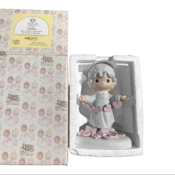 PRECIOUS MOMENTS “You Have Touched So Many Hearts” figurine - Picture 2 of 4